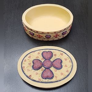 Vintage Dezine Ceramic Small Oval Heart Trinket Box